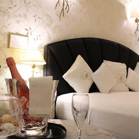 Auberge De Cassagne & Spa Le Pontet  Esterno foto