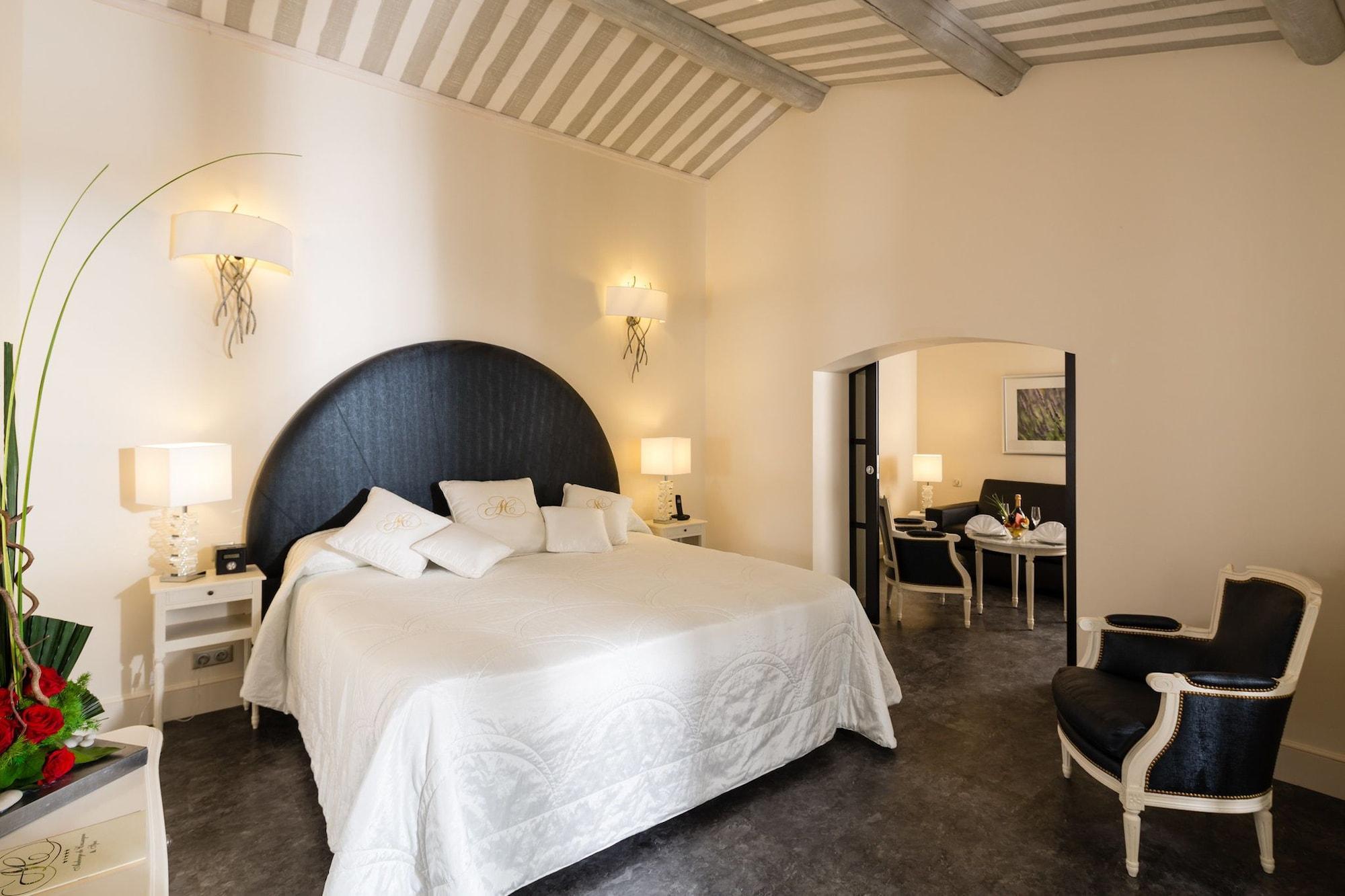 Auberge De Cassagne & Spa Le Pontet  Esterno foto