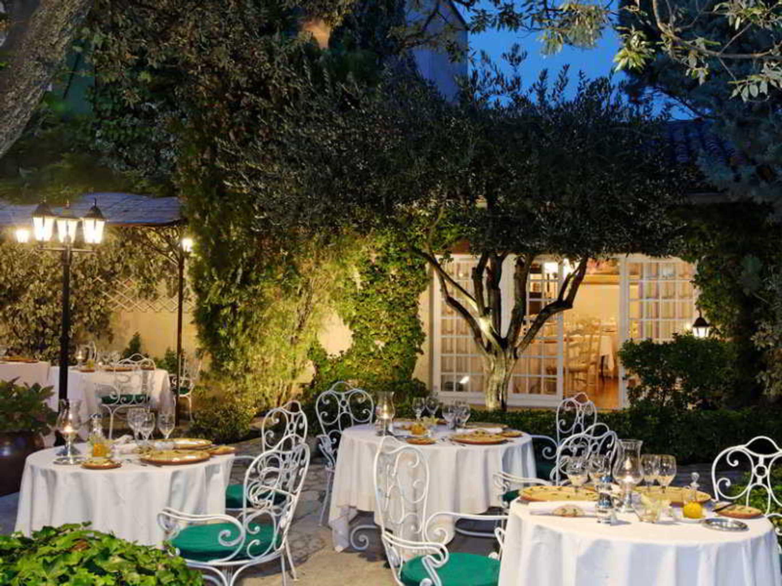 Auberge De Cassagne & Spa Le Pontet  Esterno foto