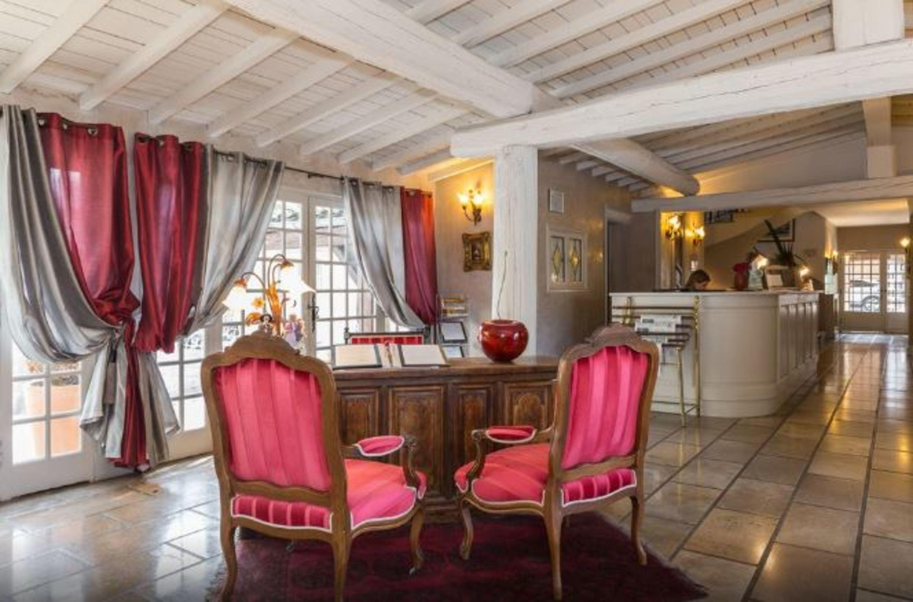Auberge De Cassagne & Spa Le Pontet  Esterno foto