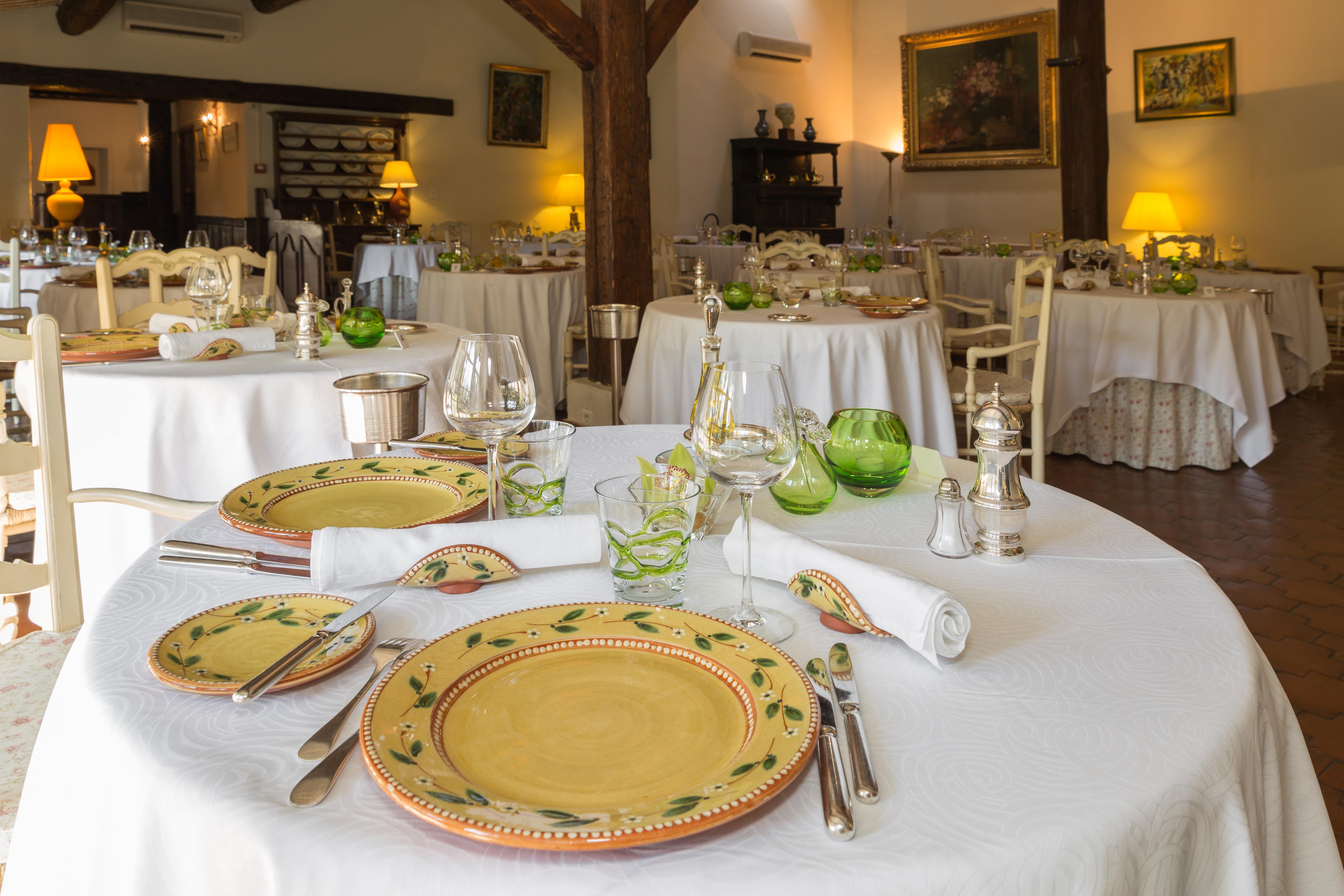 Auberge De Cassagne & Spa Le Pontet  Esterno foto