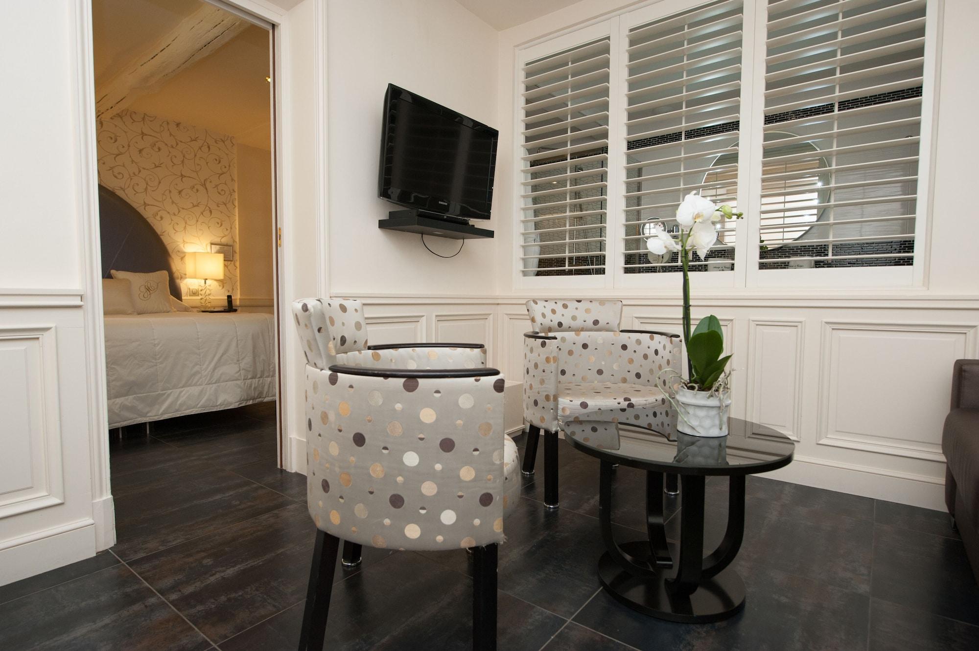 Auberge De Cassagne & Spa Le Pontet  Esterno foto