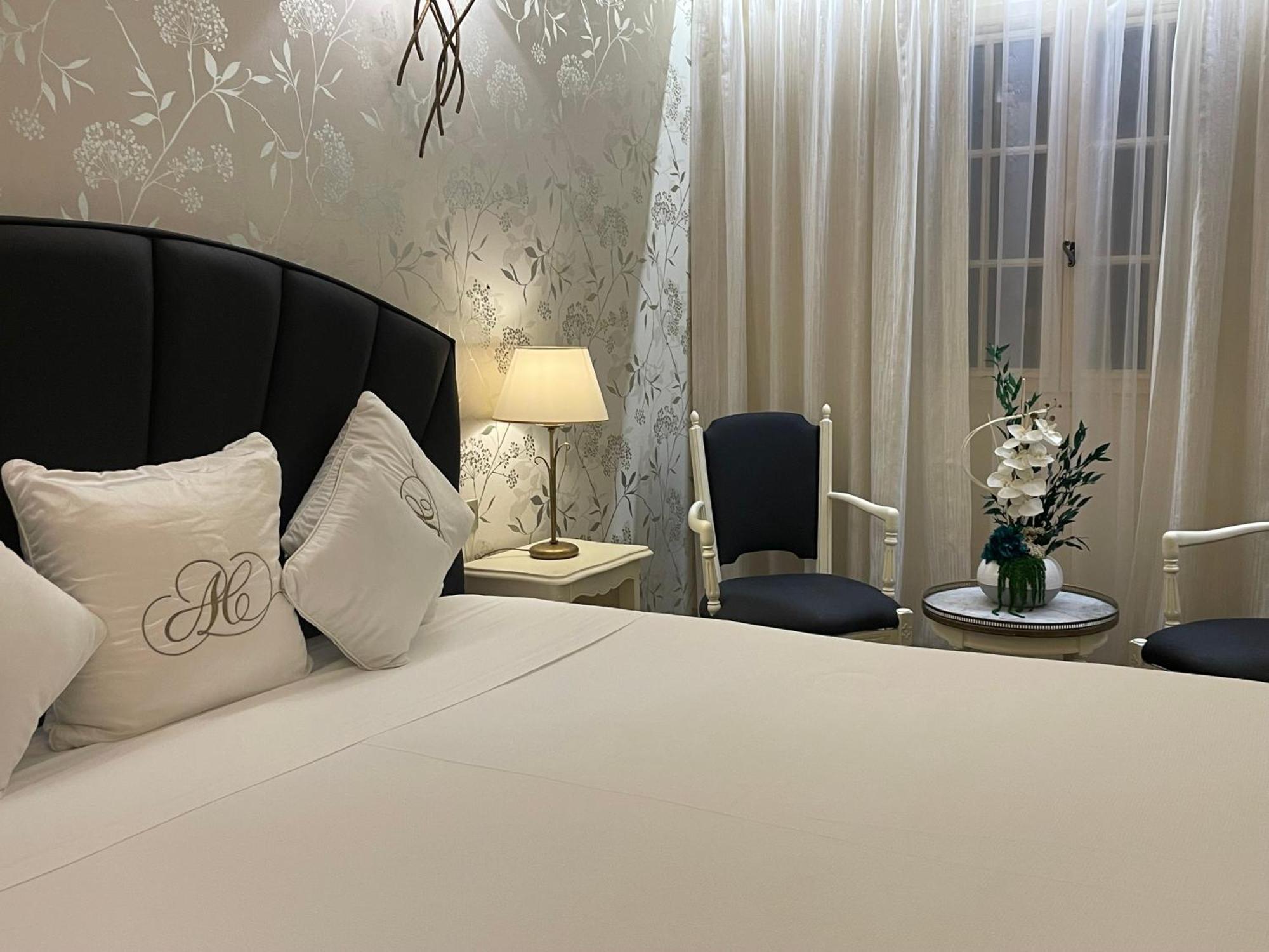 Auberge De Cassagne & Spa Le Pontet  Esterno foto