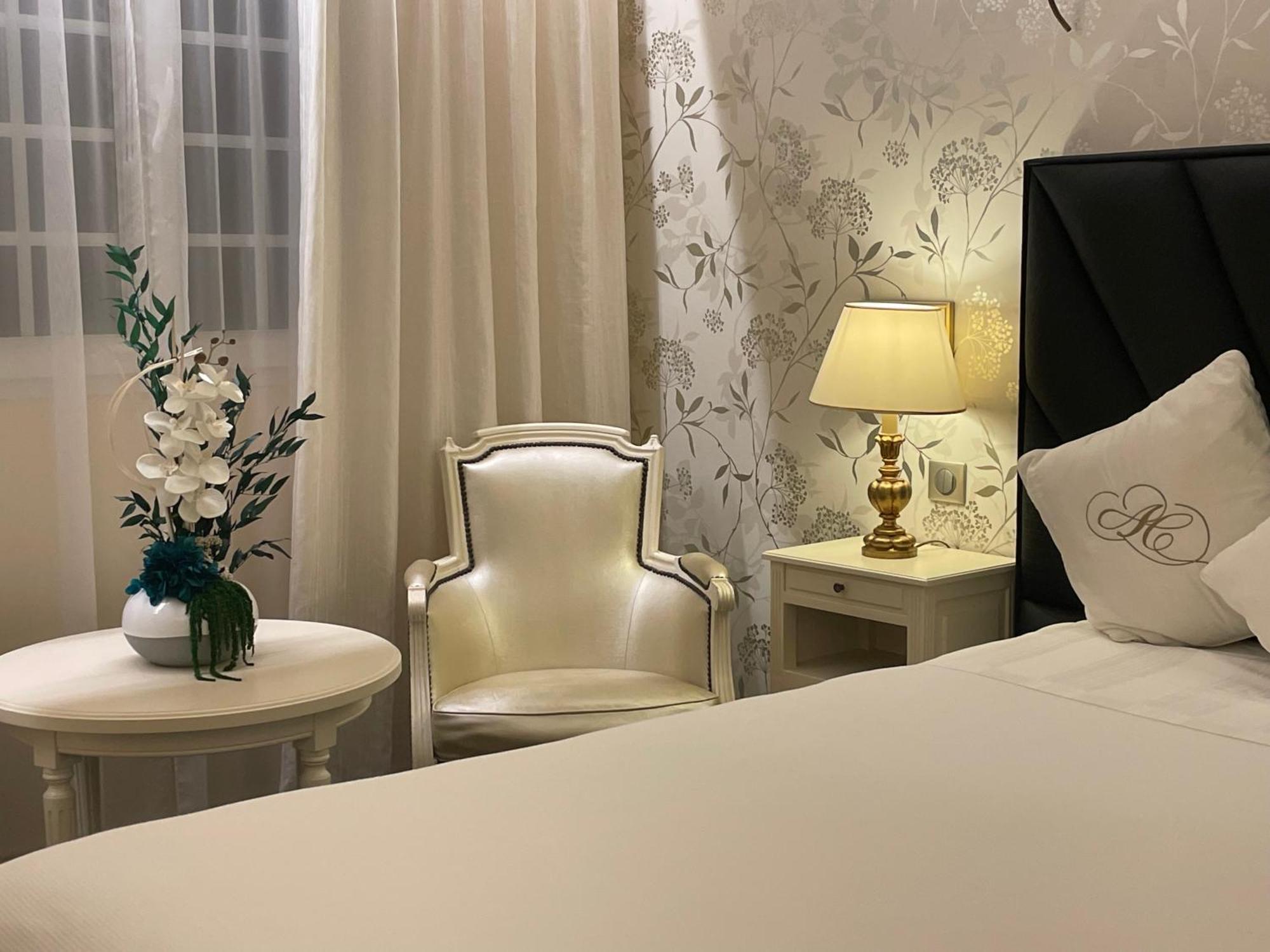 Auberge De Cassagne & Spa Le Pontet  Esterno foto