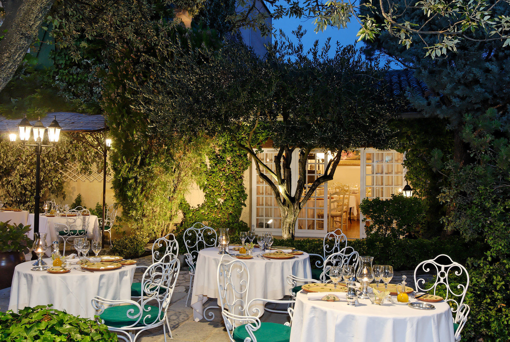 Auberge De Cassagne & Spa Le Pontet  Esterno foto
